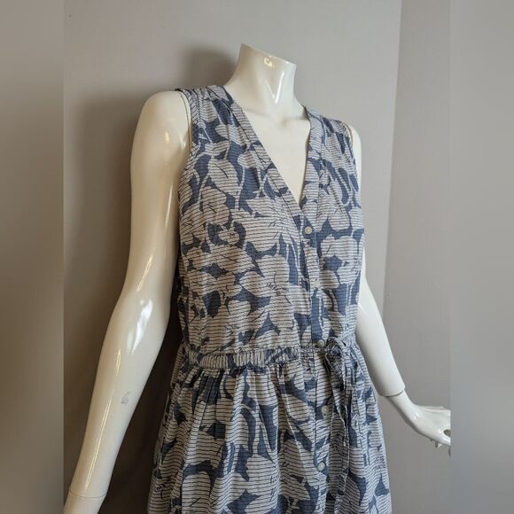 Gap Blue Floral Sleeveless Dress – Size 4 – Cotton Button Front with Waist Tie - Picture 5 of 11